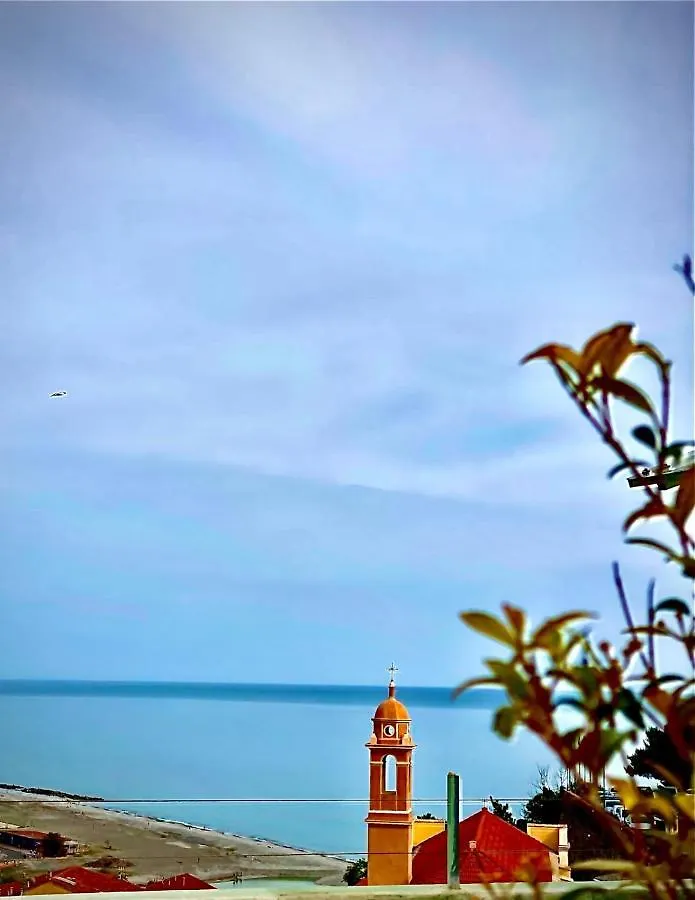 Accanto Al Battistero Ventimiglia Apartment